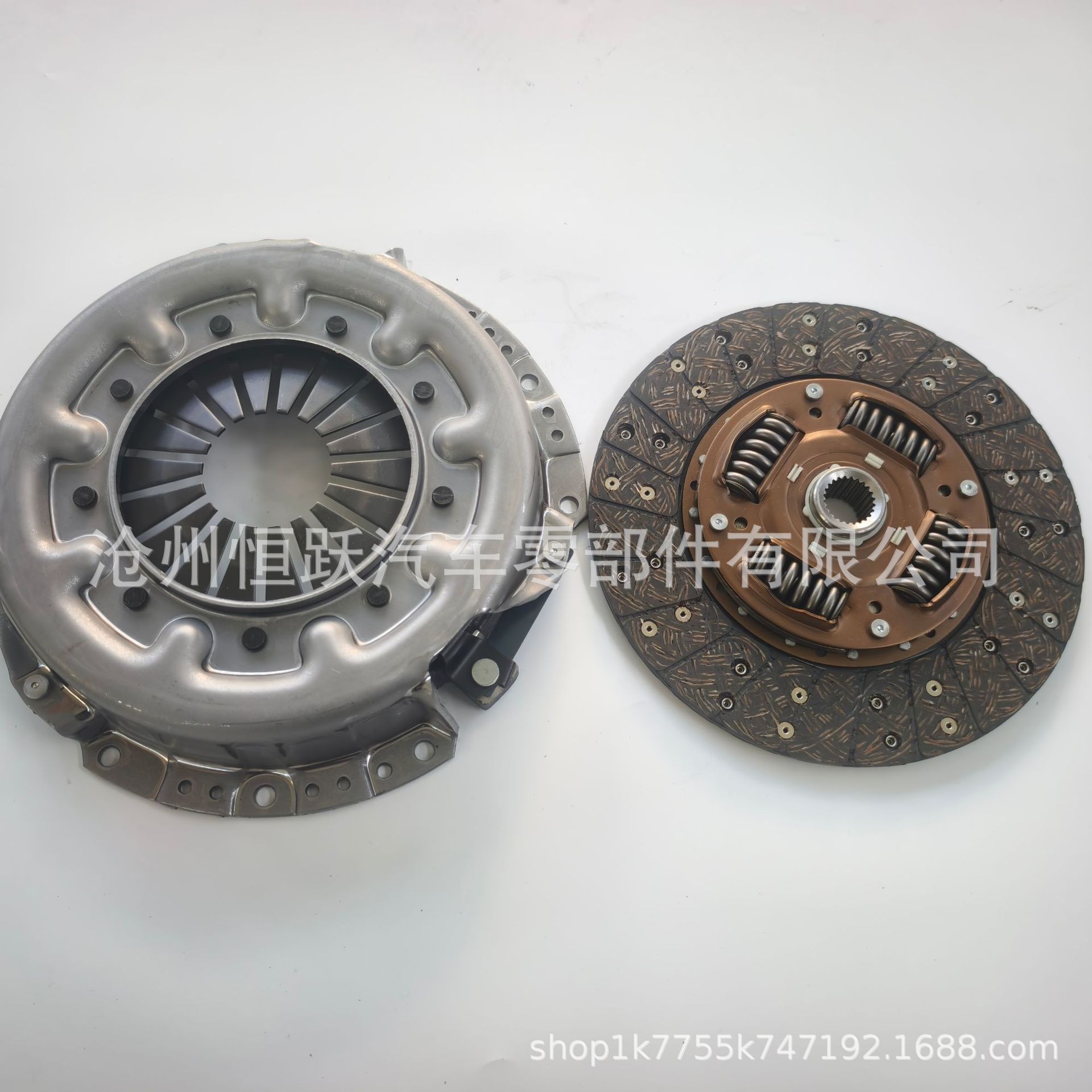 Clutch Pressure Plate Adc43167 2301A021 J2205048 Is Suitable for Jmc Jx493 Truck Accessories