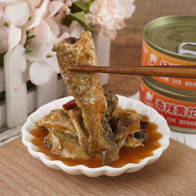 Source Factory Wholesale] Braised Flower Fish Canned 100g Crispy Small Yellow Croaker Spicy Ready-To-Eat Seafood