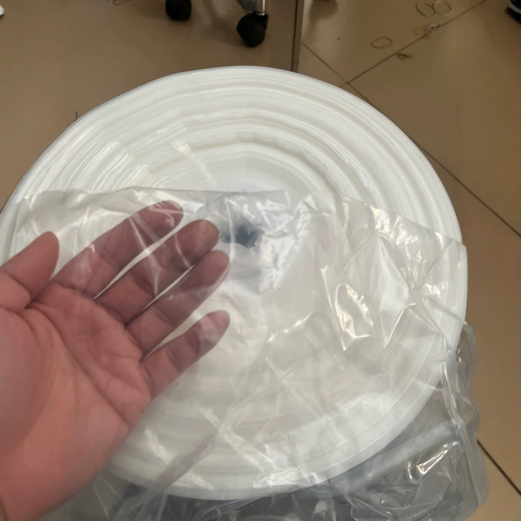 Оптовое производство высококачественной белой пленки PE, печать всех видов пленки PE, высокопрозрачная пленка