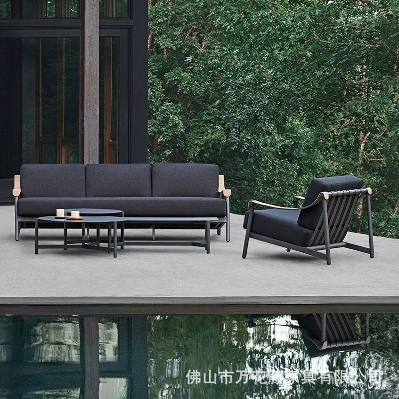 Customized Outdoor Sofa Courtyard Terrace Outdoor B&B Balcony Table and Chairs Rattan Chair Sales Department Hotel Garden Furniture