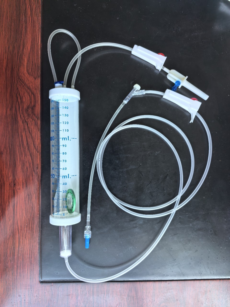 Wholesale Pediatric Bottle Infusion Device 100ml Disposable Plastic Syringe Infusion Needle Adjustable Flow Infusion Device