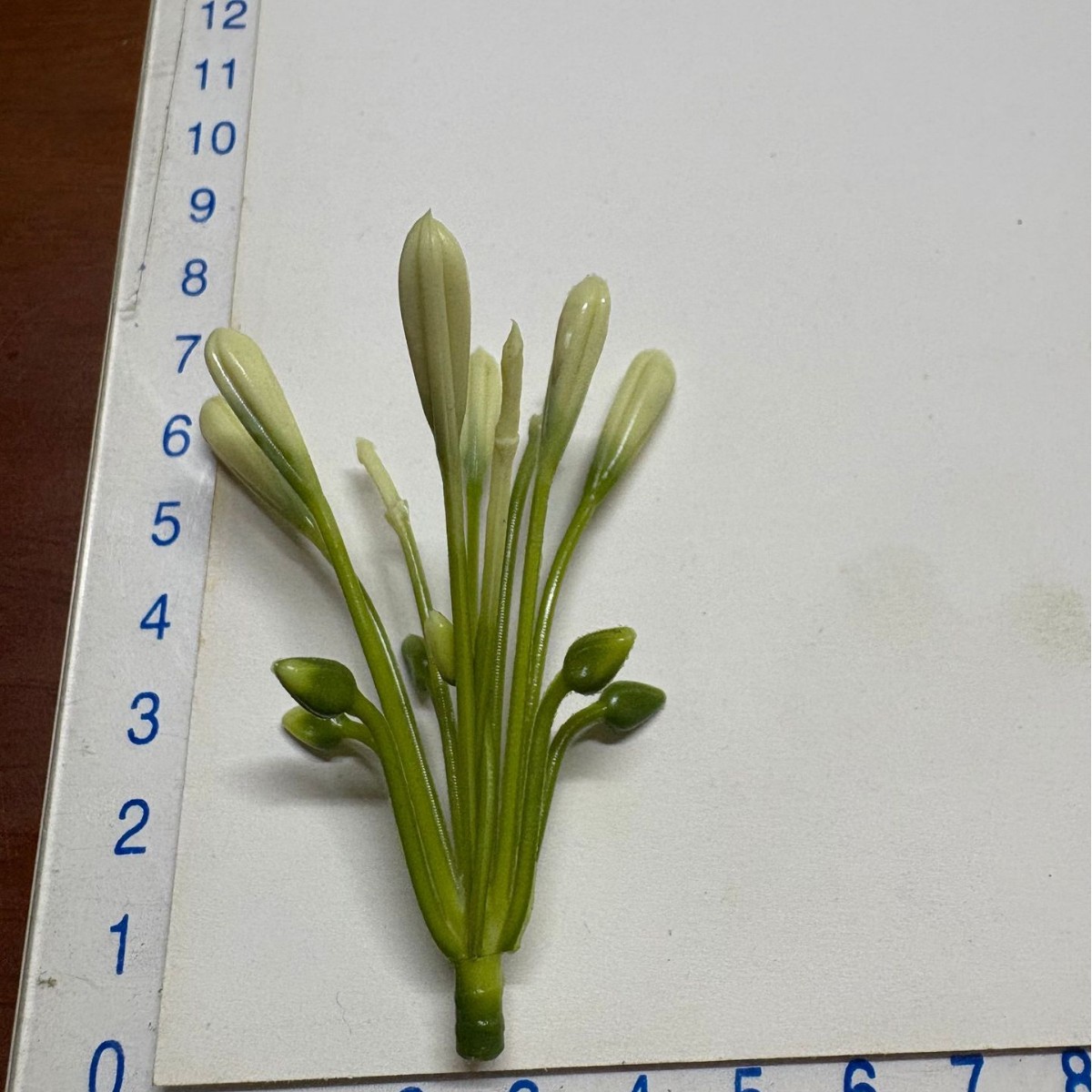 Симулированные декоративные аксессуары с цветами сливы для свадебного декора