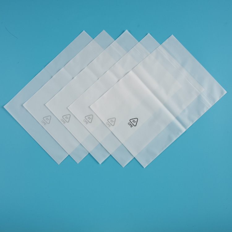Manufacturer's In-Stock Cpe Frosted Bags, Eva Frosted Bags, Cpe Zipper Bags, Cpe Flat Mouth Plastic Bags, Cpe Self-Adhesive Bags for Underwear
