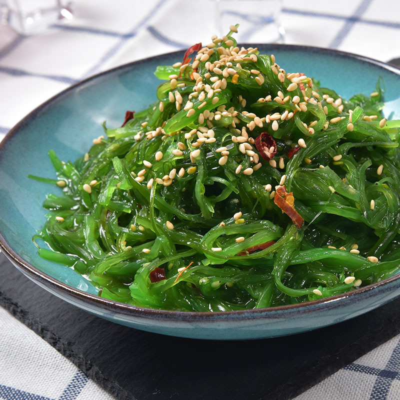 Ready-To-Eat Premium Wakame Seaweed Salad with Seaweed Strips, Japanese-Style Seaweed Salad with Seaweed Strips