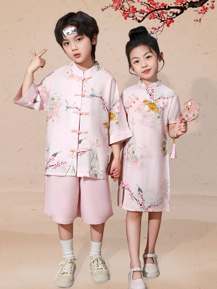 Chinese Style Children's Day Performance Boys' New Chinese Hanfu Girls' Cheongsam Cheerleading Team Primary School Students' Games Performance