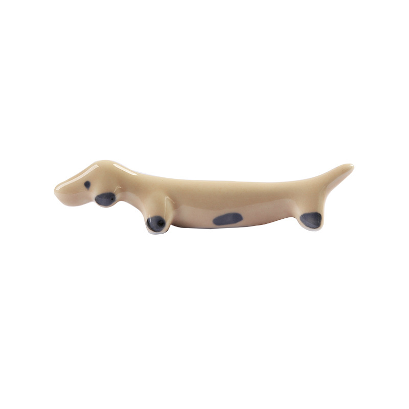 Japanese-style cute cartoon sausage dog ceramic chopsticks holder chopsticks holder hotel tableware home dining table decoration personalized Pen Holder