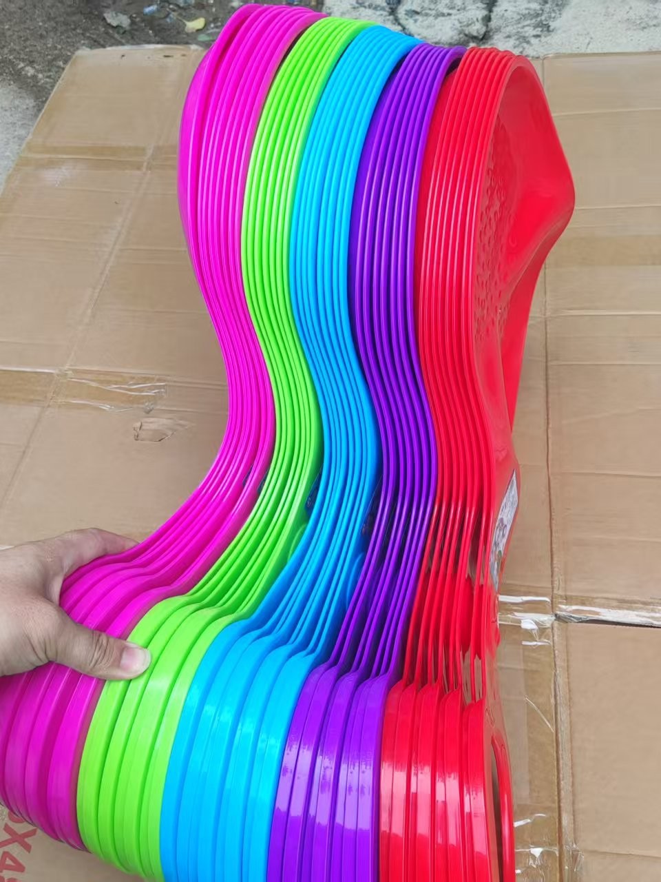 Children's Thickened Wear-Resistant Grass Skis Wholesale Adult Skis Ski Pieces Grass Skis Sand Skis Lawn Butt Pads