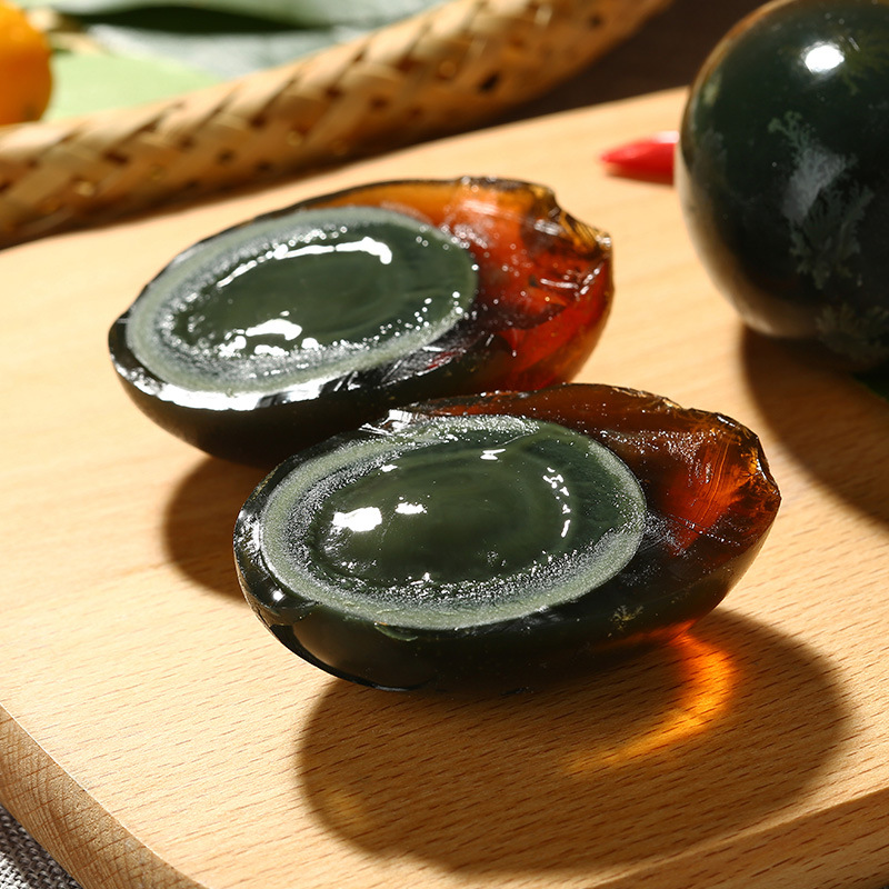 Weishan Lake Songhua egg sugar heart Songhua preserved egg full box instant food flow heart factory present duck egg changing duck egg salty heart