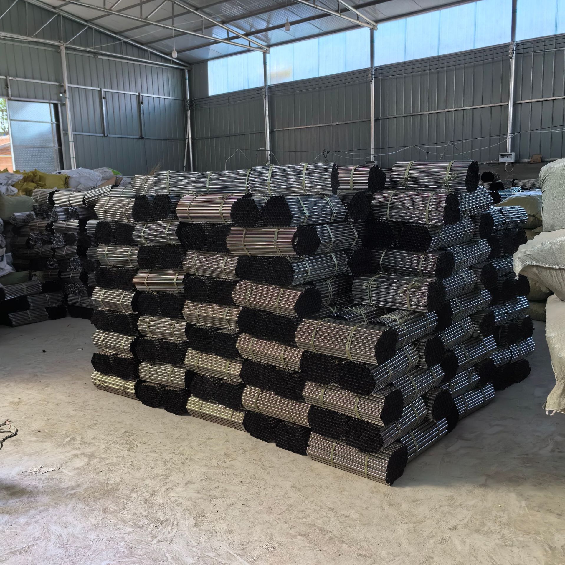 Factory wholesale stainless steel pipe stainless steel pipe various sizes and lengths mop rod telescopic rod rotating rod splicing rod