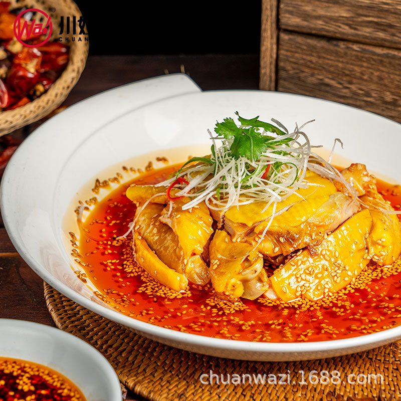 Sichuan-Style Spicy Chili Sauce, Authentic Sichuan Cold Dish Red Oil, Buttery and Spicy Chili Sauce, Chili Oil for Home Use as a Dipping Sauce