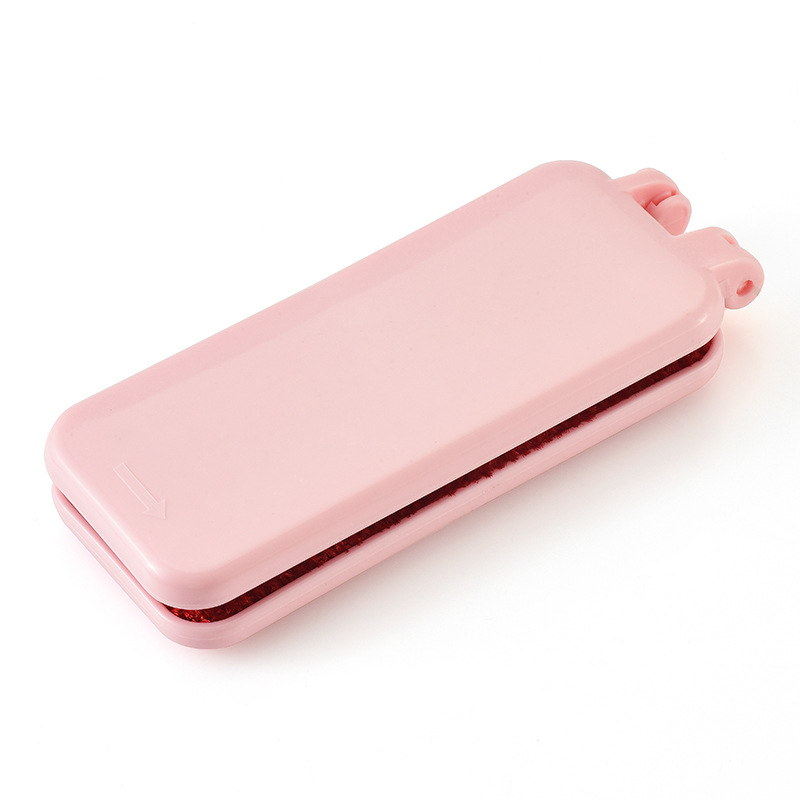 2025 New Product Portable Clothing Electrostatic Dust Removal Brush Household Coat Shaver Double-Sided Foldableing Electrostatic Brush Hair Remover