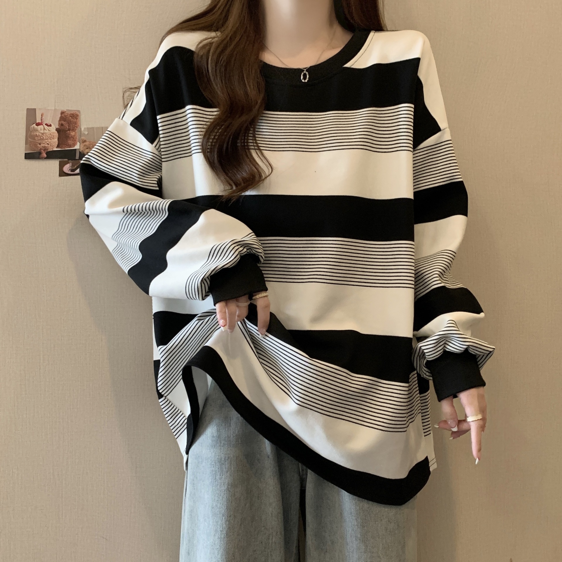 2025 New Spring and Autumn T-shirt Women's chubby girl Loose Slim Top Women's plus size Striped Long Sleeve Thin Retro Sweatshirt