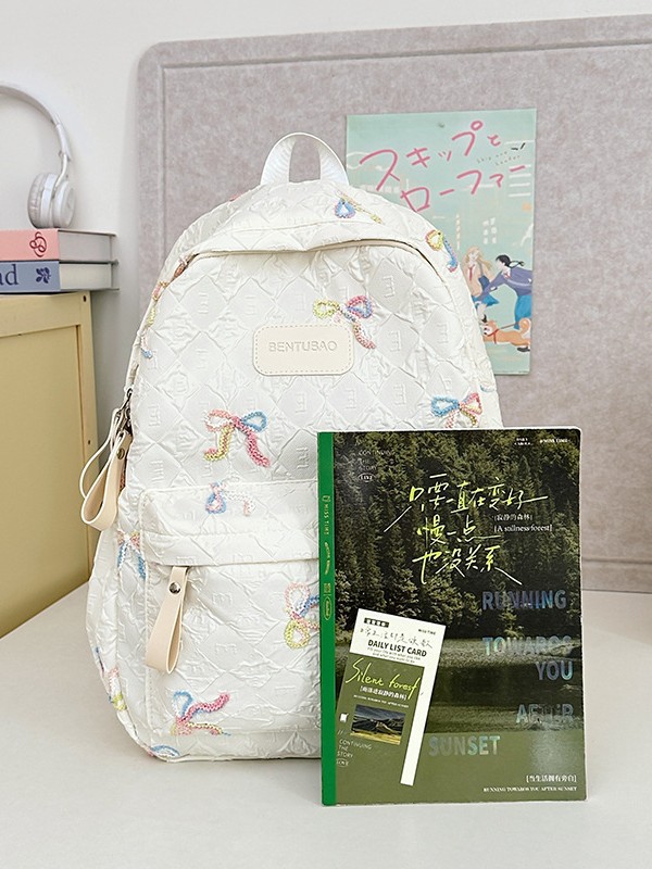 Schoolbags for Junior High School Girls Ins Style 2025 New Niche High-Value Backpacks Large-Capacity Backpacks Shoulder Bags for Women