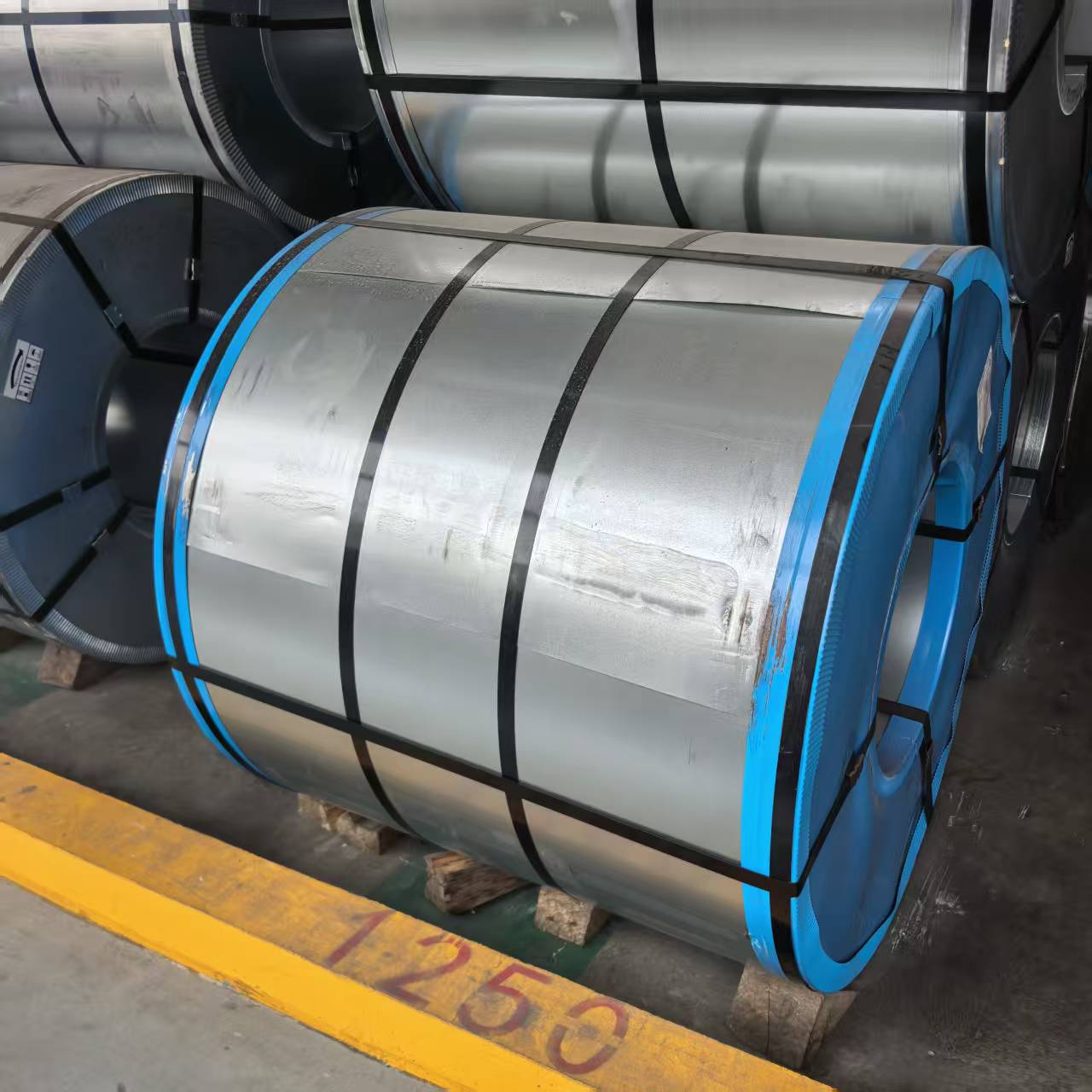 Tanggang 2.0*1250*C Dc51D+Z90/90 No Flower High Zinc Layer Environmentally Friendly Galvanized Coil with Complete Specifications