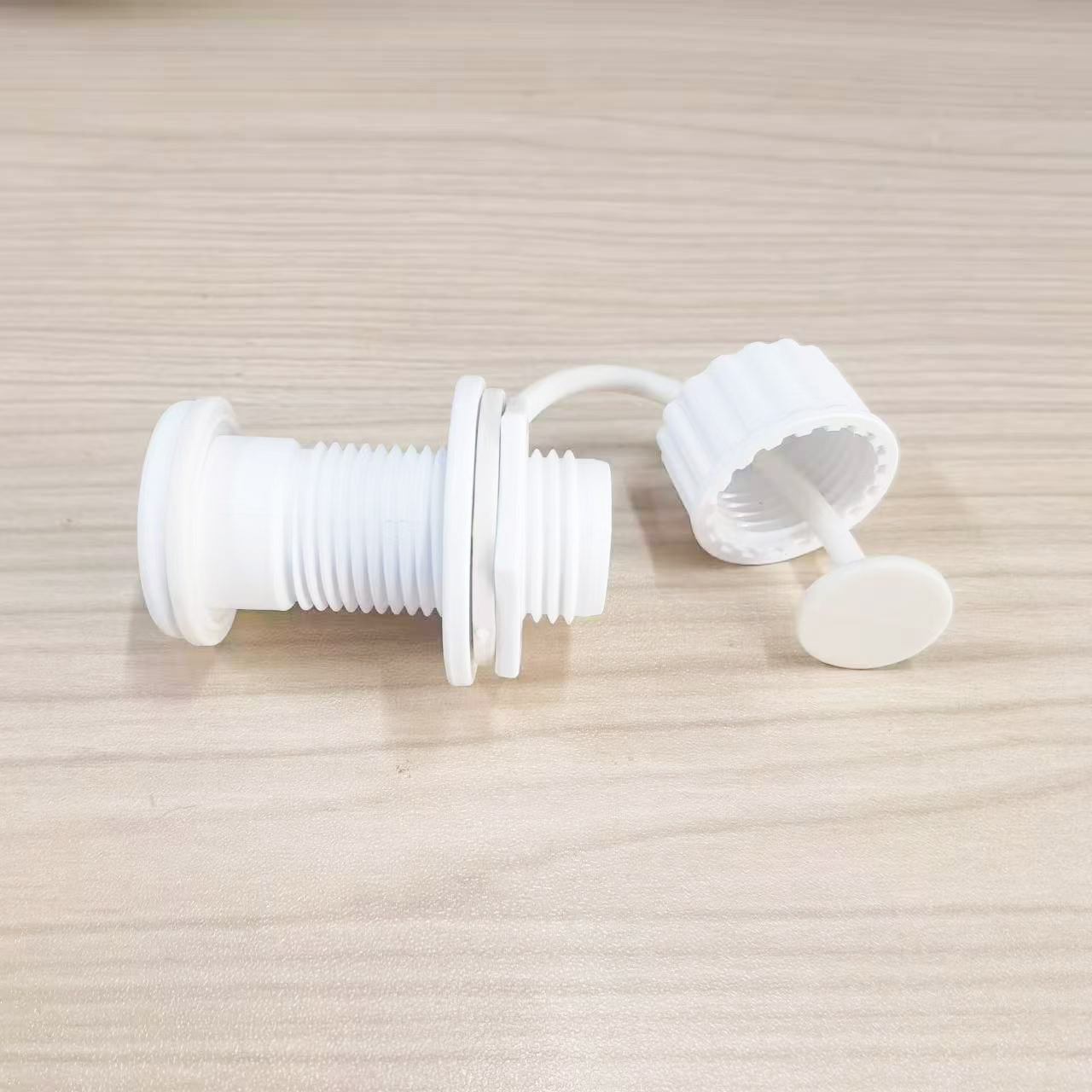 General plastic water outlet drain valve for incubator