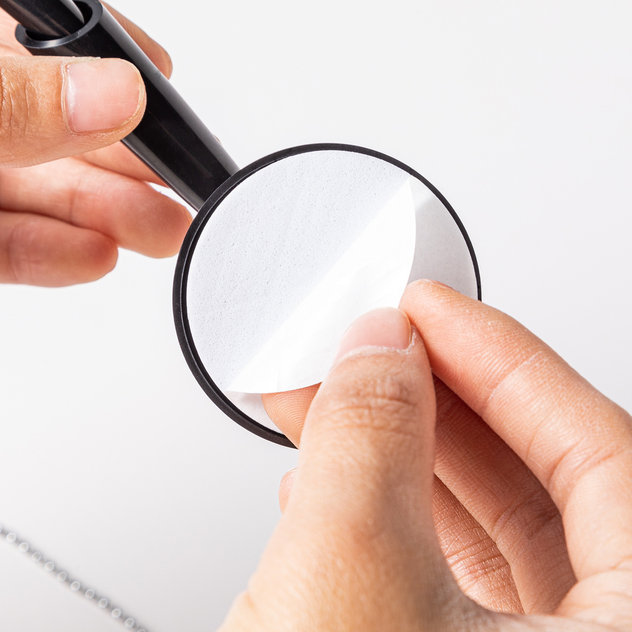 In stock plastic table pen wholesale bank hotel desktop pasting fixed chain signature pen advertising ballpoint pen