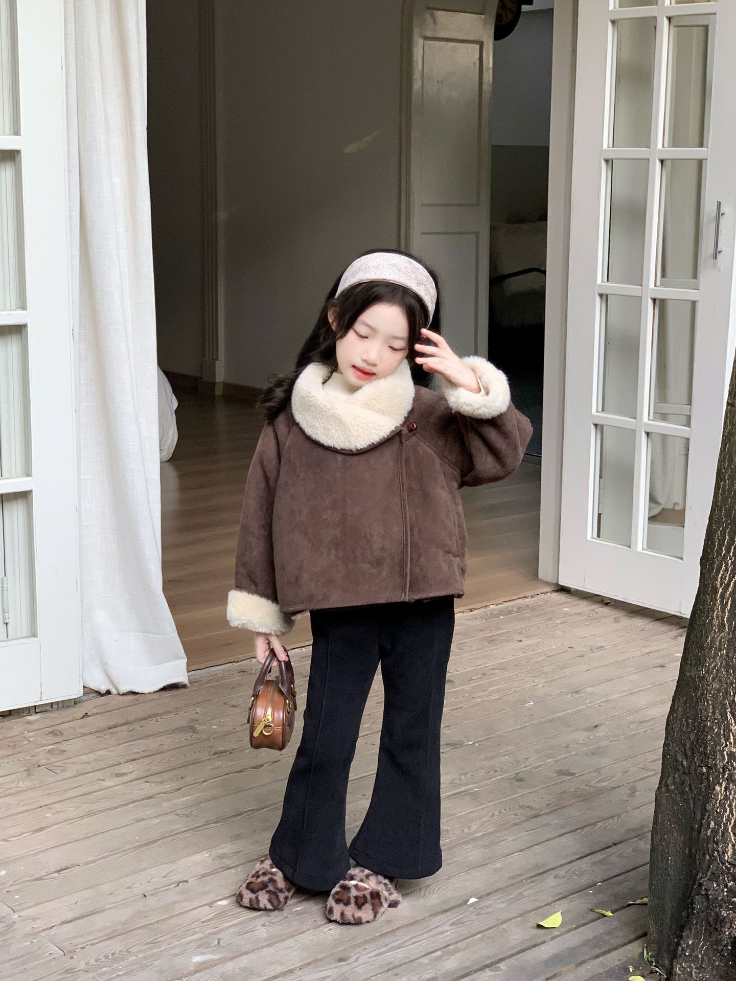 Girls' Suede Jacket 2025 Autumn and Winter Kidsren's Korean Style Foreign Style Baby Girl's Fur Integrated Thickeneded Warm Top