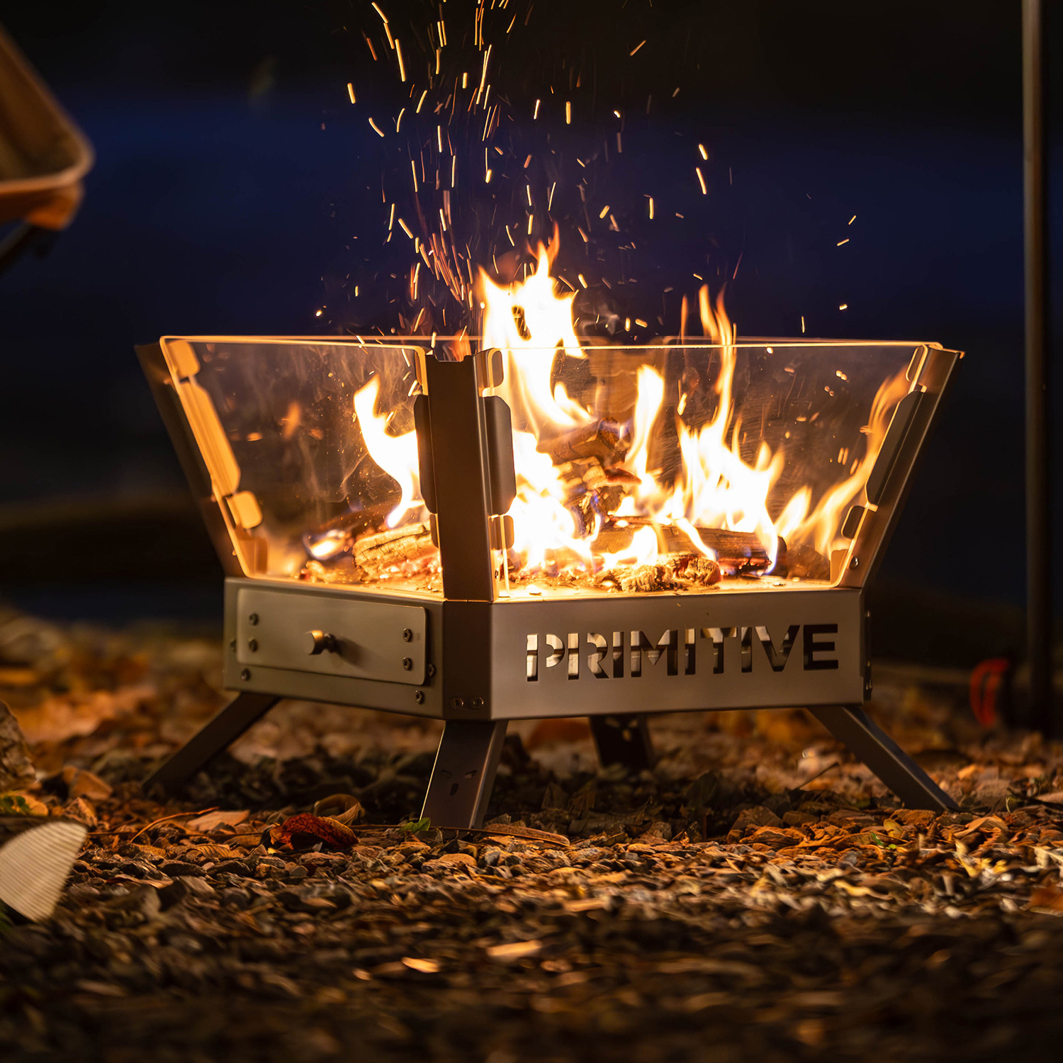 Outdoor Titanium Metal Fire Table Outdoor Camping Style Firewood Stove Heating Stove Portable Folding Bonfire Stand Quartz Glass