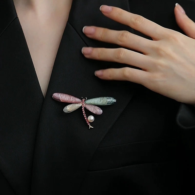 Zhuji Freshwater Pearl Brooch, High-End Real Pearl Corsage, Wholesale Elegant Pin, Clothing Accessories, Niche and Simple