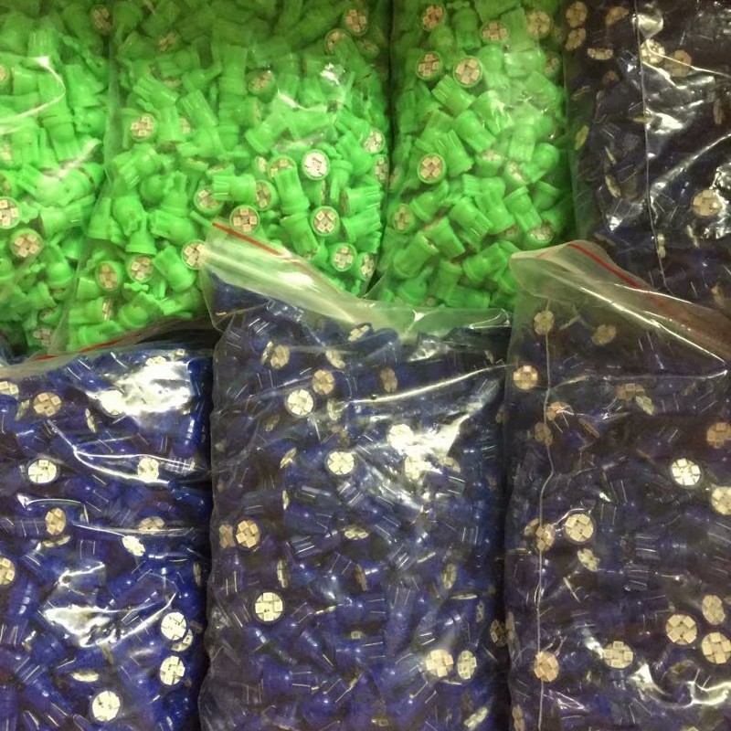 Youchebang T10 W5W 194 3528 1210 4SMD indicator lamp instrument lamp license plate lamp LED