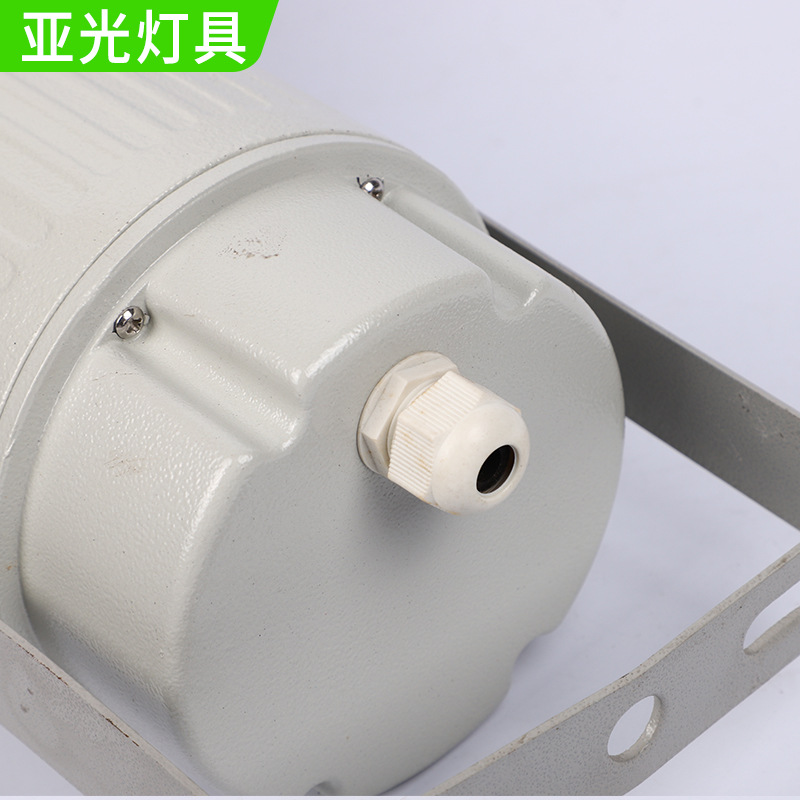 Supply outdoor strong light searchlight small power round flood light downlight automatic rotating led searchlight