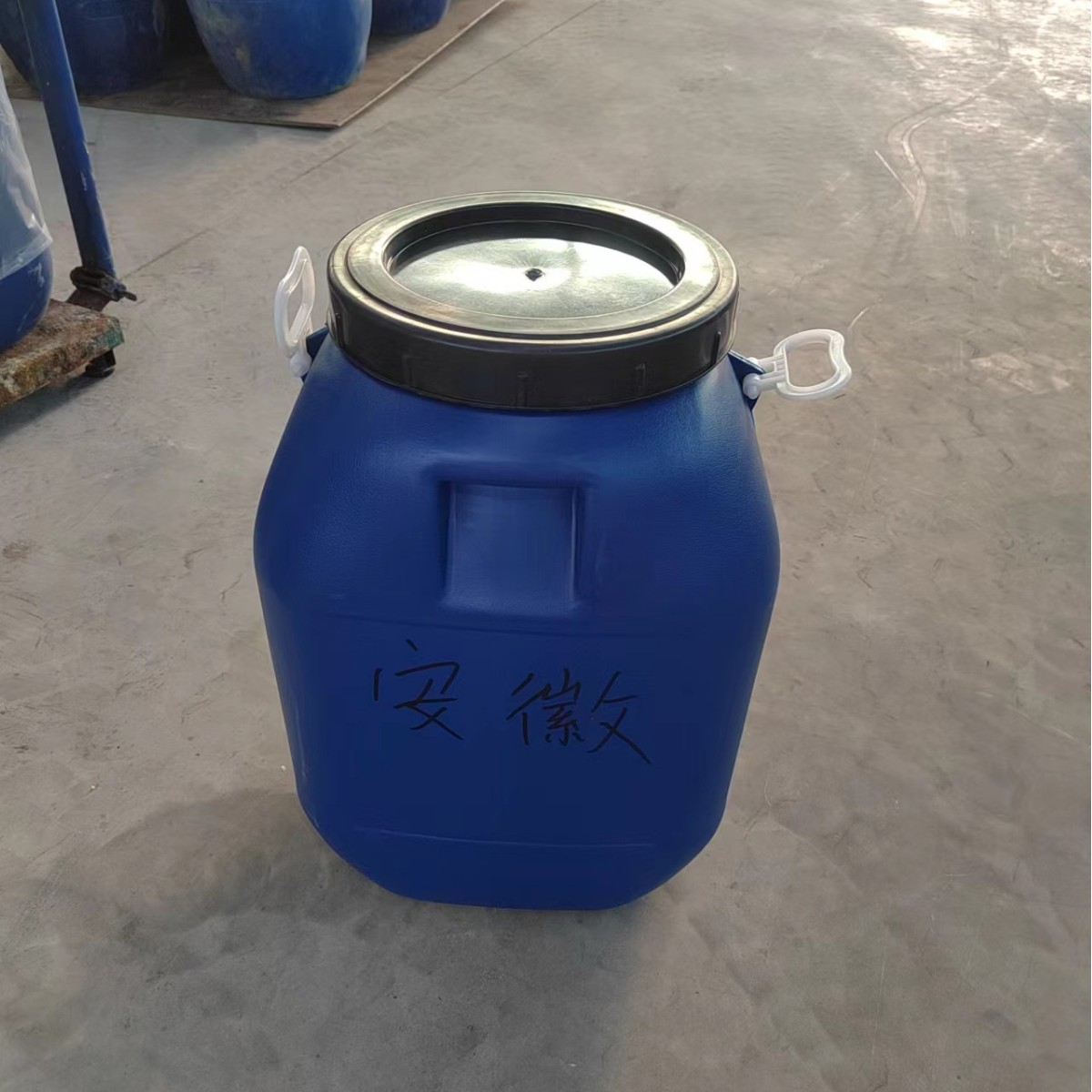 Styrene-Butadiene Emulsion Anionic Carboxylated Styrene-Butadiene Jinhao New Materials Ready Supply