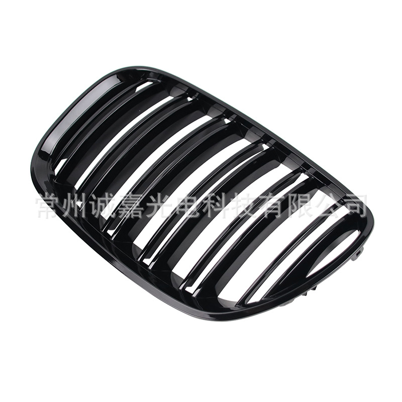 Suitable for BMW X5 E53 04-06 modified medium mesh grille front bumper grille black BMW medium mesh