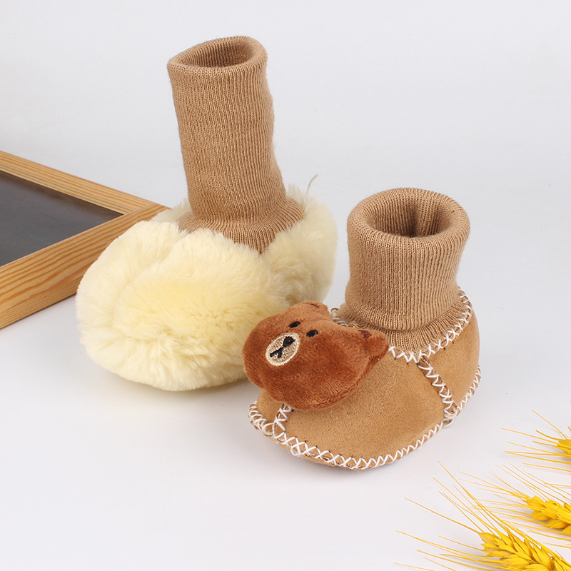 Autumn and Winter Baby Shoes 0-1 Years Old Newborn Fleece-Lined Warm Shoes and Socks Soft Sole Toddler Cotton Shoes That Do Not Fall Off