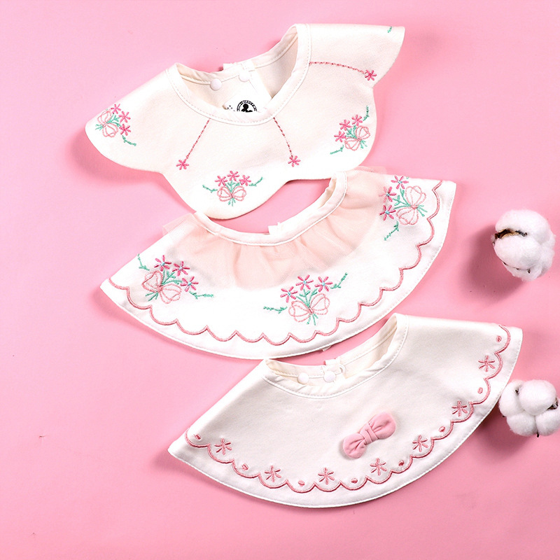Source factory customized OEM processing children's saliva towel bib fake collar bib lolita bib