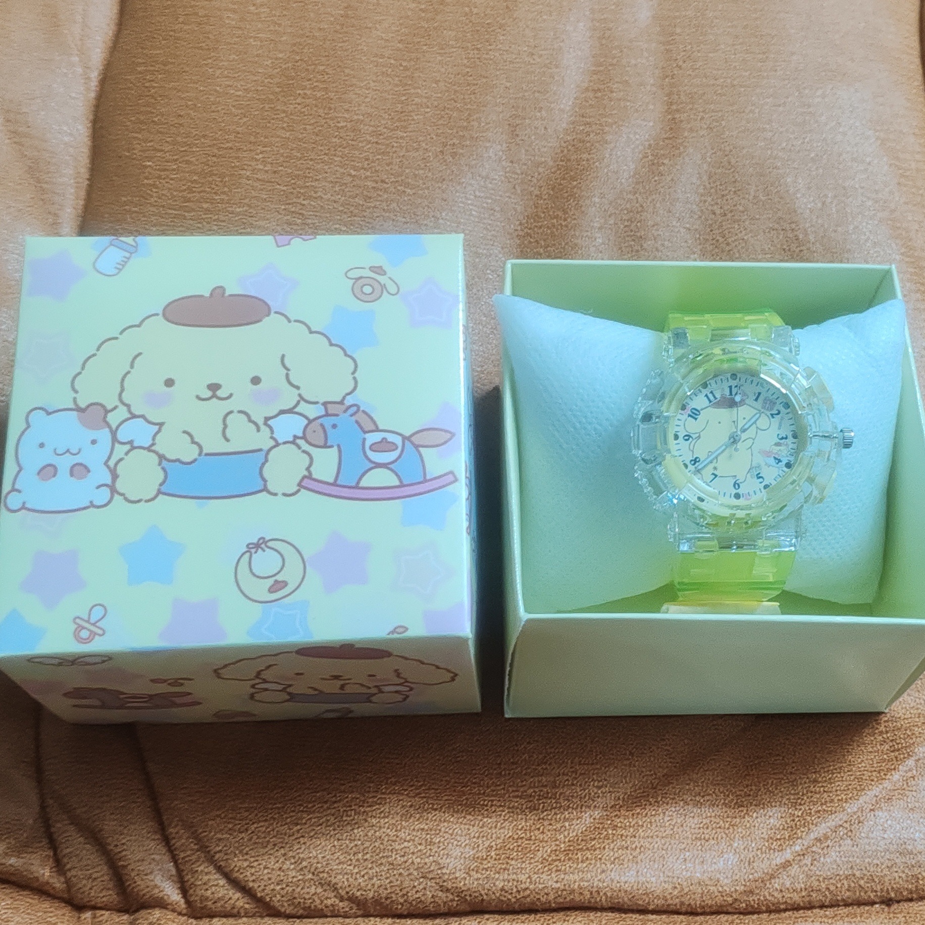 Sanrio Kuromi Children's Watch Toy Girl Primary and Secondary School Students Kindergarten Girls Luminous Cartoon Electronic Watch
