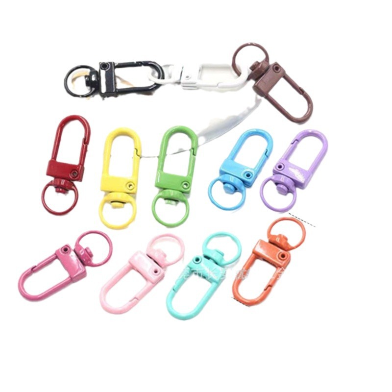 Manufacturer Wholesale Colorful Small Door Buckles, Spray-Painted Zinc Alloy 3-Point Dog Buckle, Rotating Tail Keychain Accessories