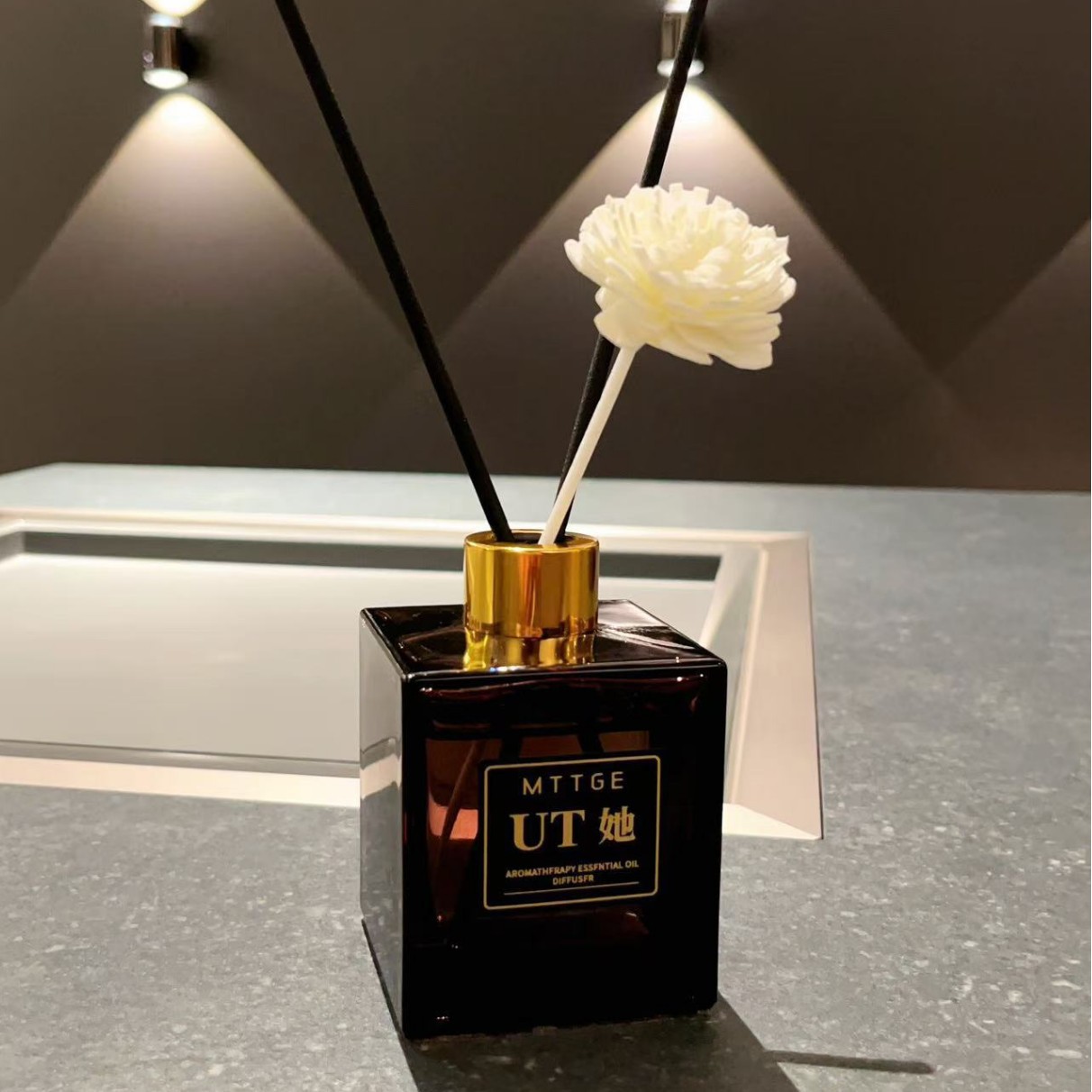Shake the same UT she gardenia fragrance living room lasting fragrance without fire fragrance hotel air freshener batch