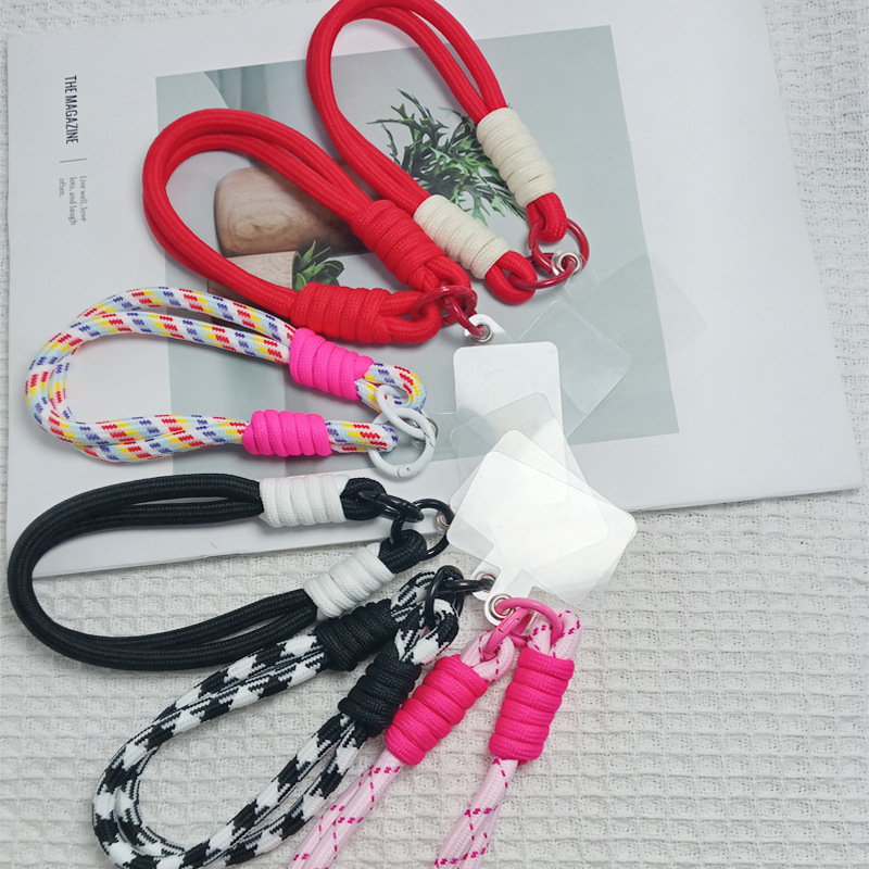 Бесплатная прокладка, короткий шнурок для телефона, новая модель 2026 года, доступно несколько цветов, чехол для телефона, аксессуар для бутылки, стильный аксессуар