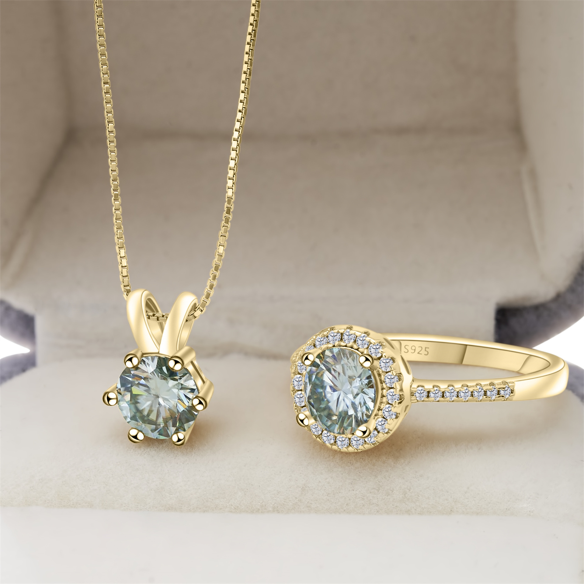 S925 Sterling Silver Moissanite Diamond Set, a Complete Set of Earrings and Necklaces, Imitation Diamond Fire Color, Korean Style, Simple Elegant