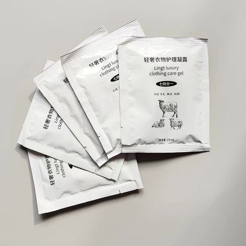 Light luxury clothing cashmere sweater detergent softener silk Mulberry silk care solution wash and care two-in-one