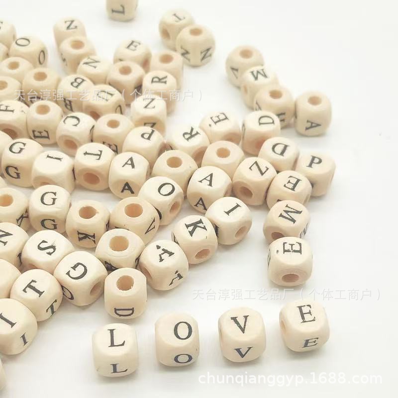 Manufacturer's Ready-Made Beaded Lotus Wood English Letter Beads DIY Wooden Letter Beads Wooden Kidsren's Beads 10mm