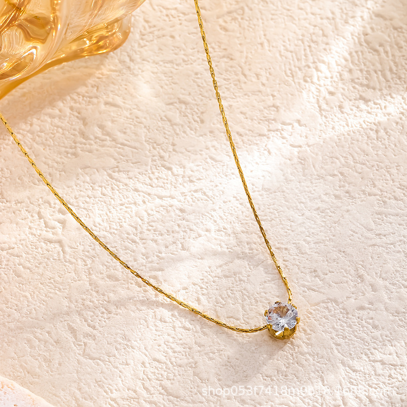 Titanium Steel Gold Six-Claw Zircon Necklace, Feminine Internet Celebrity, Versatile, Exquisite and Simple Clavicle Chain 18K Non-Fading