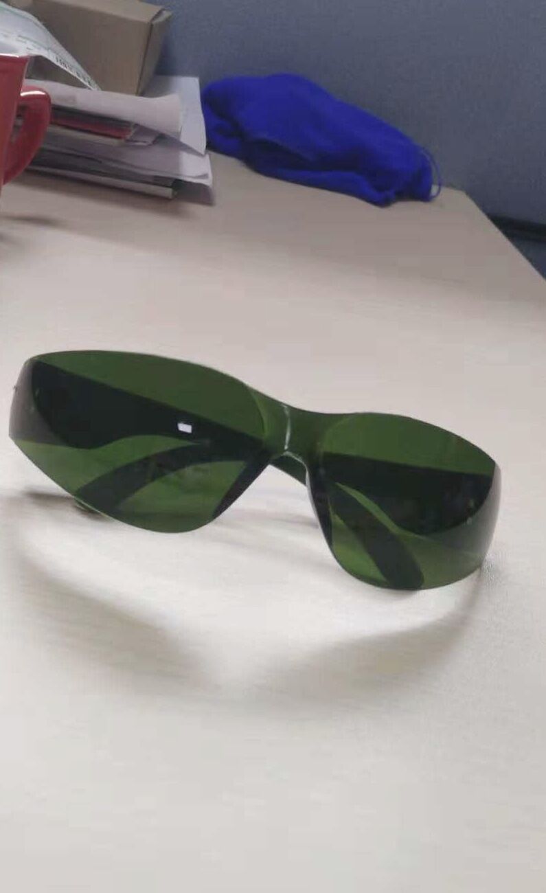 Factory labor protection glasses wholesale protective glasses dustproof goggles enhanced anti-scratch impact glasses