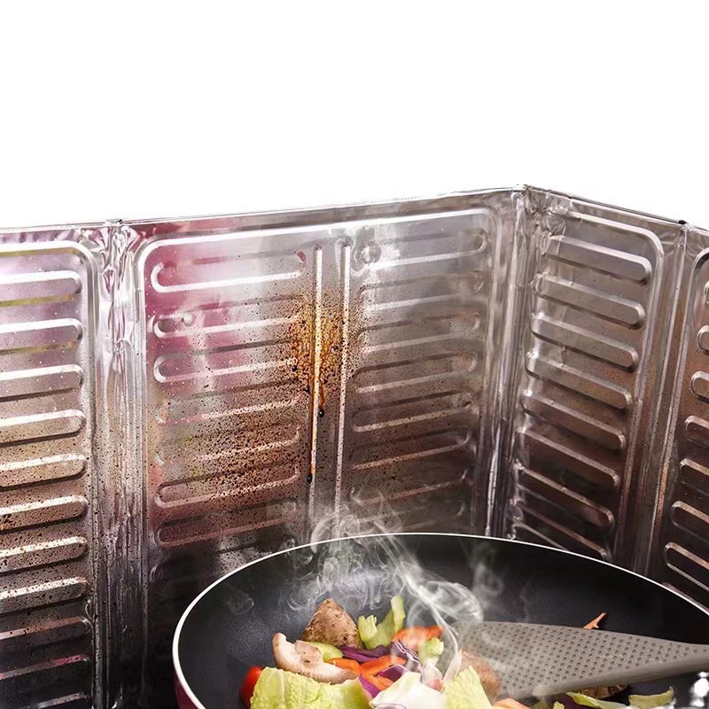 Gas stove aluminum foil oil baffle heat insulation board kitchen cooking oil baffle household stove splash oil baffle high temperature resistant