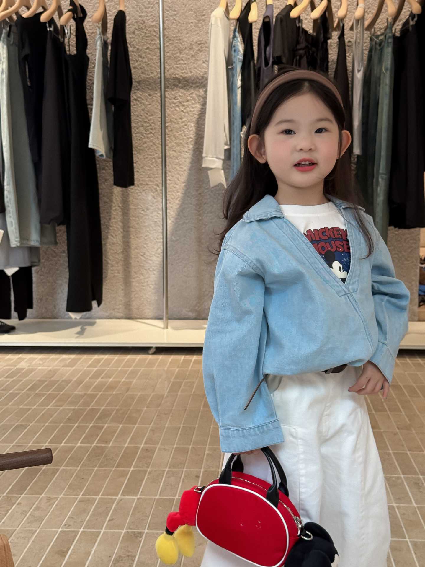 2025 New Autum Children's Clothing Korean Style Children's Clothing Girls Cartoon Fake Two-Piece Denim Shirt Liu Tianxian Wear