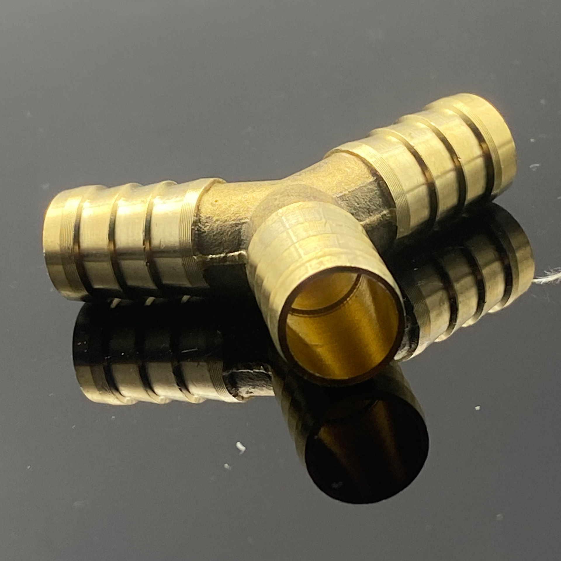 Brass Pagoda Three-Way Y-Type Three-Prong Pneumatic Connector 6mm Herringbone 8mm 10mm 12mm Green Corrosion-Resistant High-Pressure
