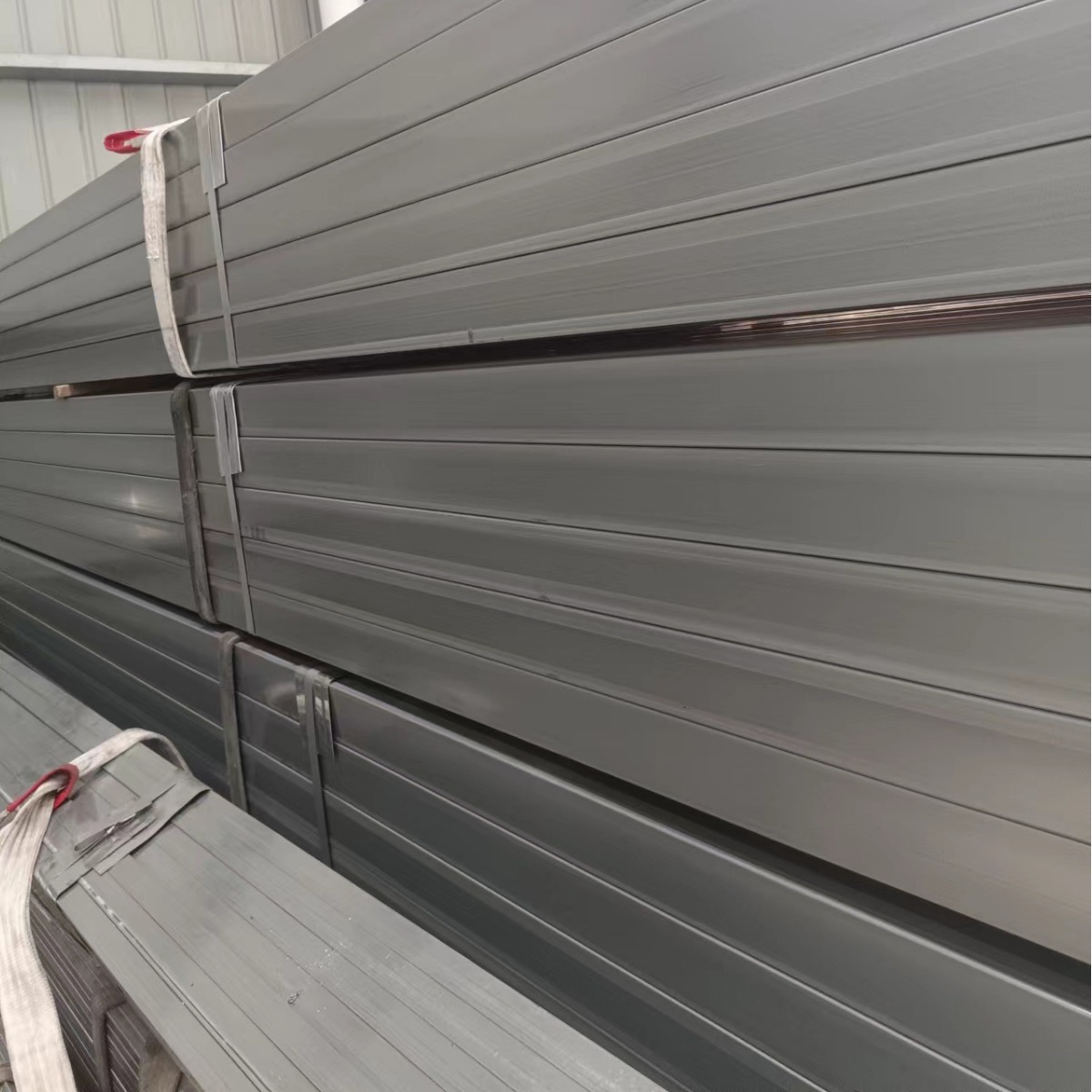 Guangdong Spot Square Tube 100*100 Rectangular Tube 50*100 Low Alloy Hollow Square Steel Tube Square Q235 Steel Pipe