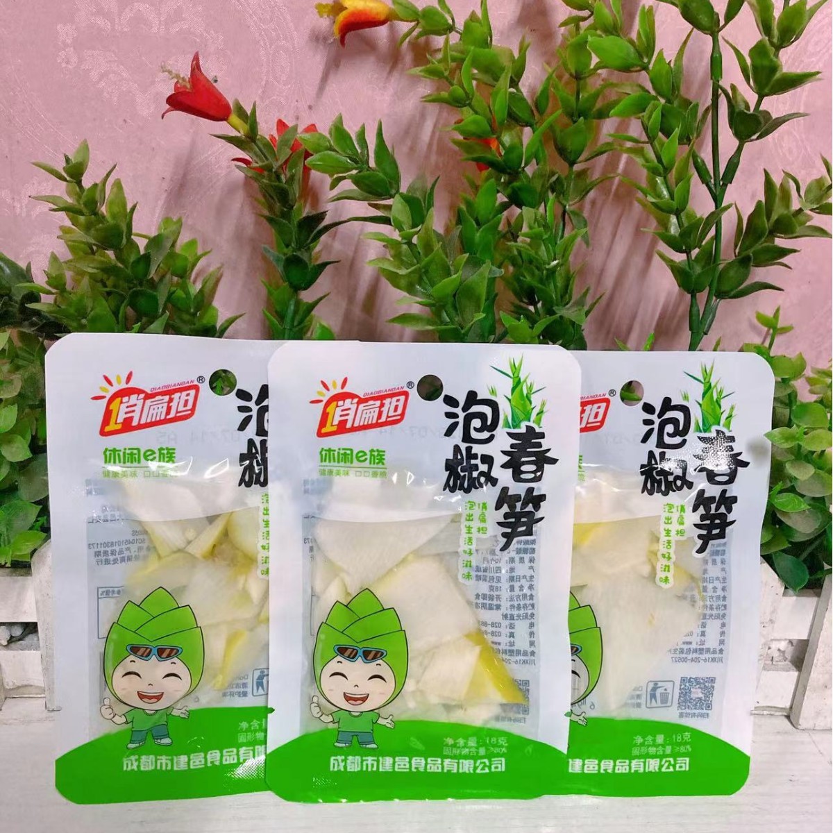 Маринованные перцы весенние бамбуковые побеги 18г острые и кислые ломтики бамбука маринованные перцы хрустящие бамбуковые побеги маленькая упаковка закуски