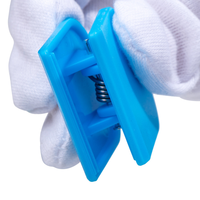 Wholesale plastic number clip number plate number card color name clip Malatang clip sauna bath small shoe clip