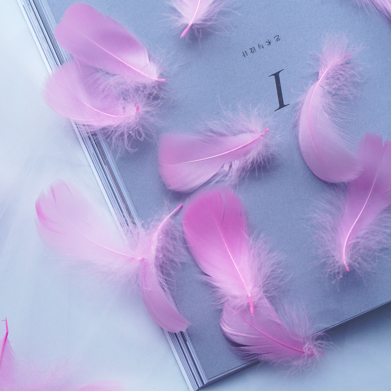 Factory wholesale macaroon color small feather 5-8cm goose feather small floating wave ball balloon filling decoration material