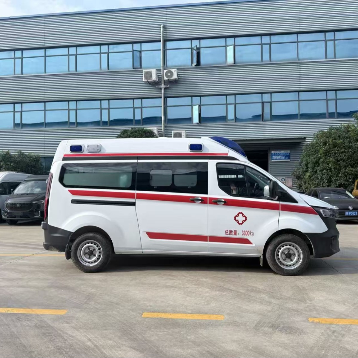 Manufacturer V362 Transfer Ambulance 120 Medical Ambulance Configuration Optional Factory Direct Sales Global Direct Supply