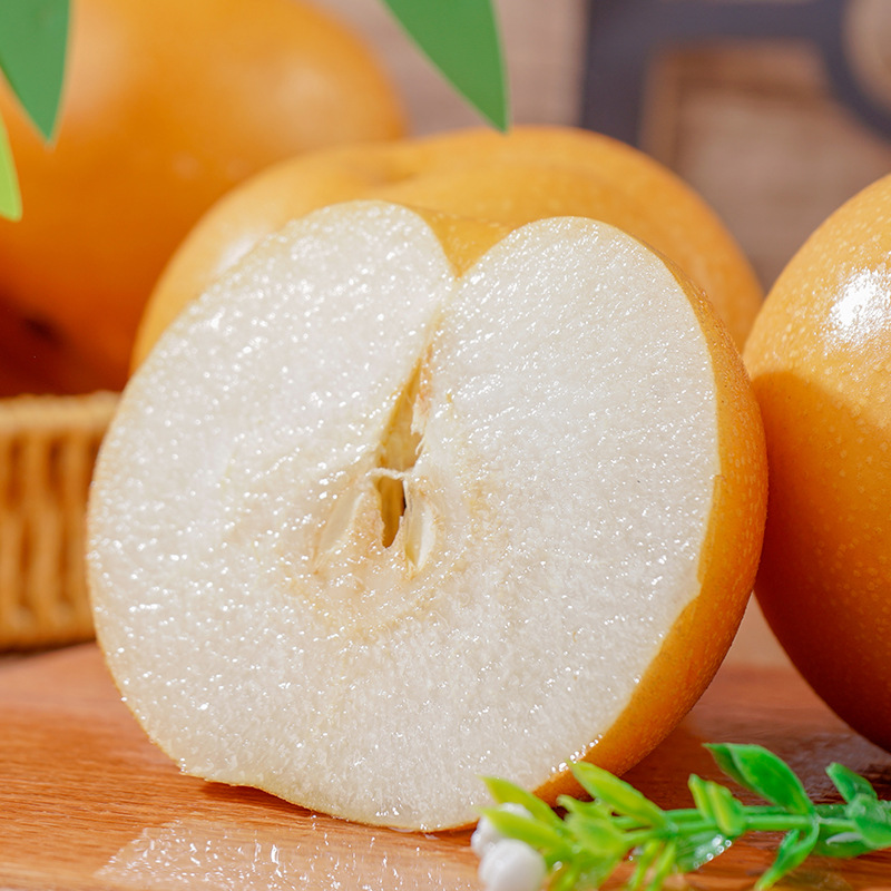 Wholesale Laiyang Qiuyue Pear Fresh Fruit 2.5kg Crisp, Sweet and Juicy Seasonally Picked Whole Box Rock Sugar Shandong Qiuyue Pear