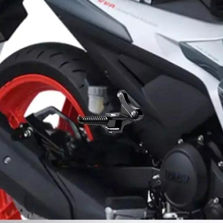 Cross-border motorcycle Yamaha Y15ZR/Y16/LC135 rear pedal full set of aluminum alloy pedals
