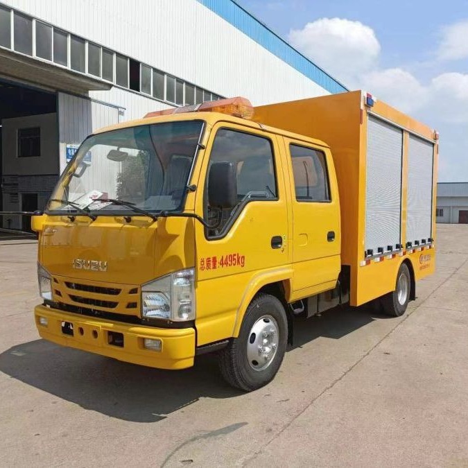 Large Vehicle-Mounted Car Rescue Emergency Drainage Power Generation Rescue Vehicle Portable Submersible Pump Vacuum Auxiliary Self-Priming Pump