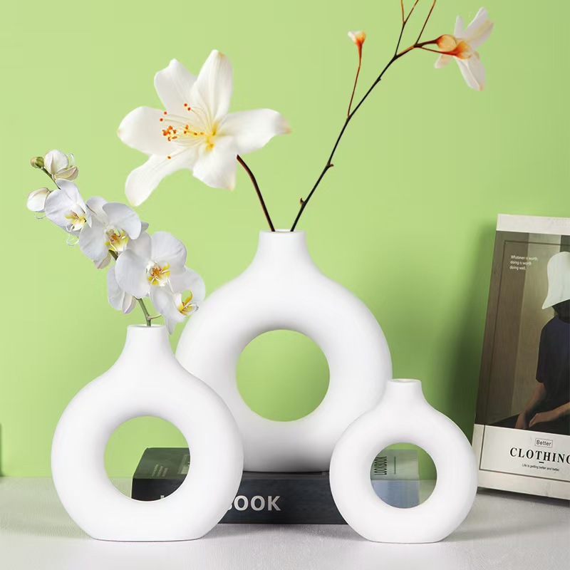 Manufacturer Wholesale Donut Plastic Vase Imitation Ceramic Decorative Vase Creative Living Room Ornaments Two Halves Spliced